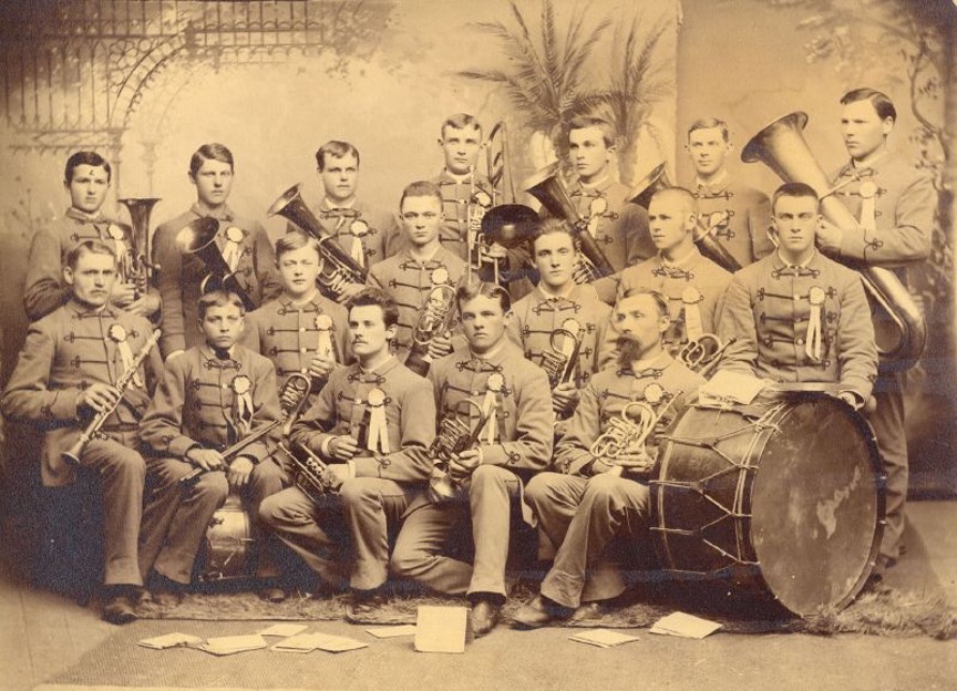 ABriefHistoryofLutherCollegeBand_Photo_1